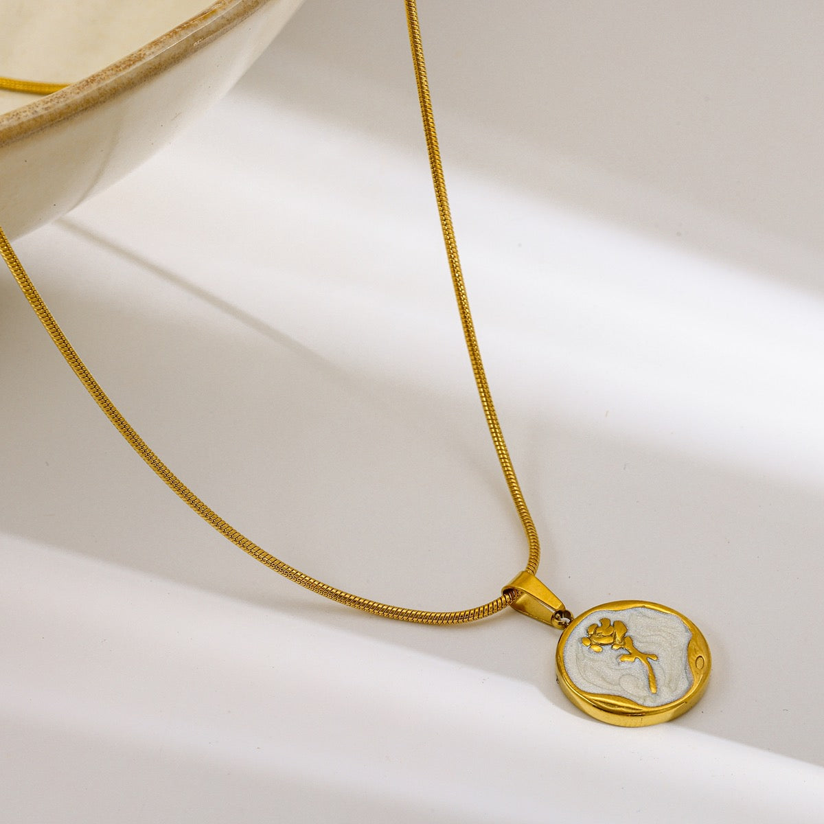 White Rose Necklace