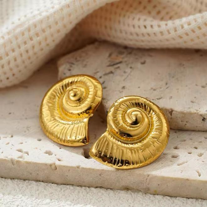 Sea Shell Studs
